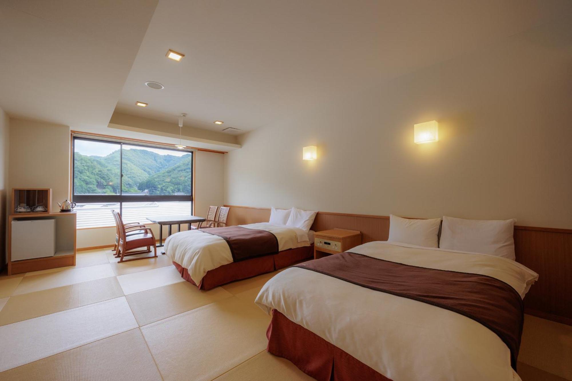 Hotel Kifuno Sato Mimasaka Exteriér fotografie